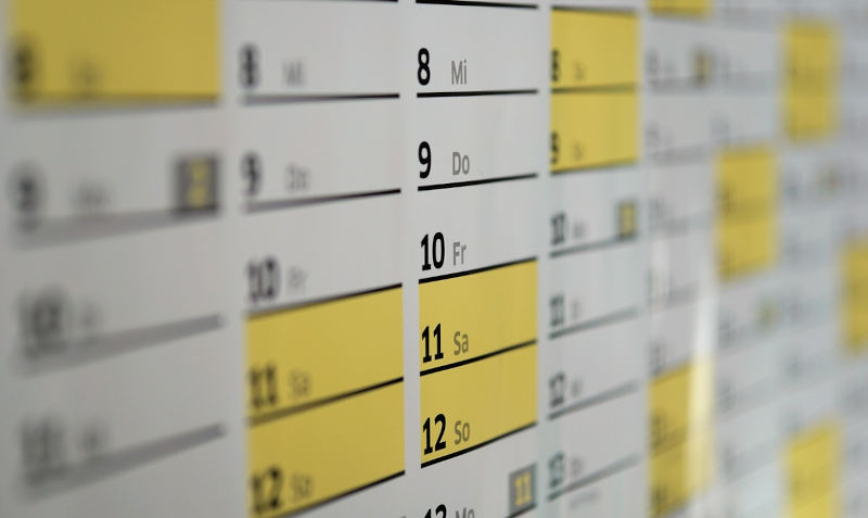 Ein leerer Wandkalender.